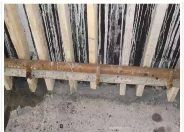 混凝土這樣施工，沒(méi)有蜂窩麻面、不爛根，還能間接縮短工期！